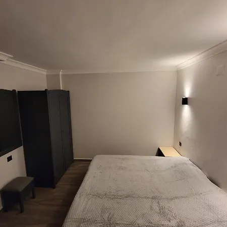 Well Designed Apartment アパート *
